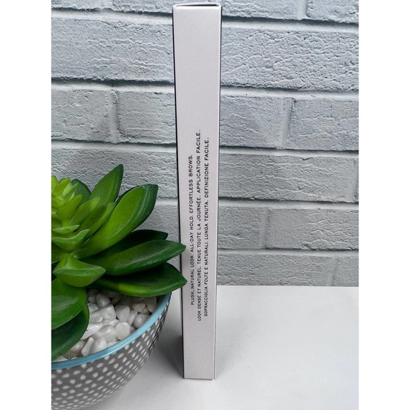 Marc Jacob’s Brow Wow Duo ‘Light Brown’ Eyebrow Powder Pencil & Tinted Gel - Picture 4 of 7